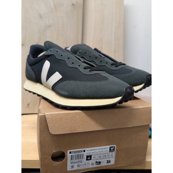 Veja Rio Branco II Alveomesh Sneakers Black White EU 44 / US 11 - Picture 3 of 14